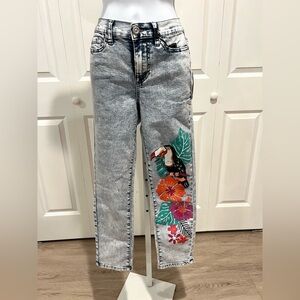 DG2 by Diane Gilman New Petite Classic Stretch Denim 3D Embellished Jeans